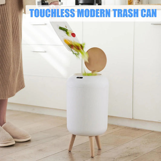 Automatic trash can