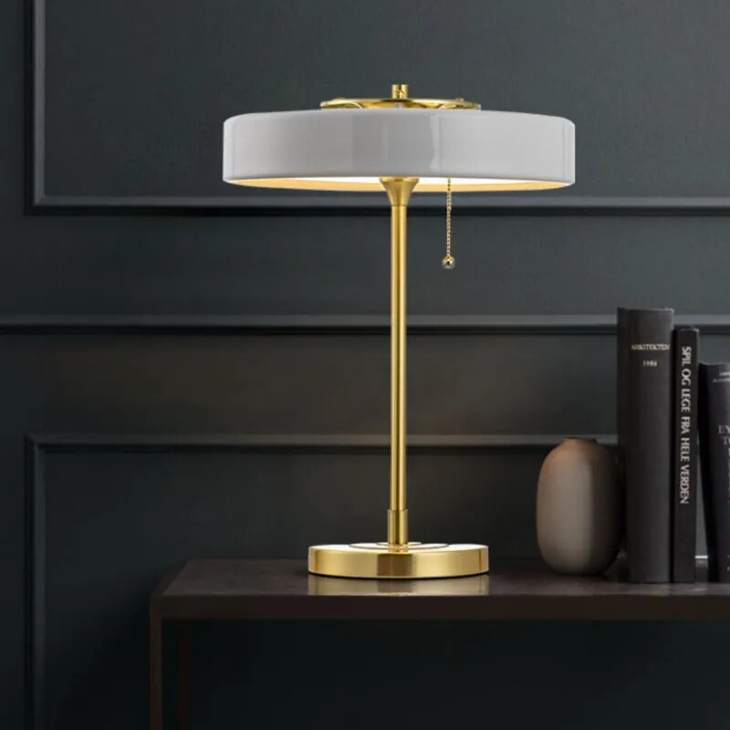 Modern Sense Lamp